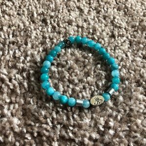 Turquoise Beaded Bracelet w Silver Pendant Detail